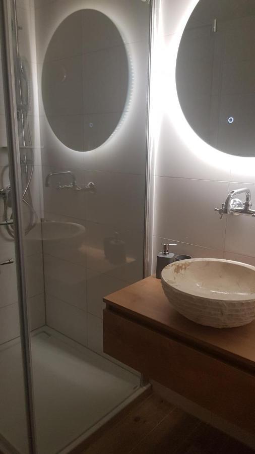 S & F Zagreb Apartman ภายนอก รูปภาพ