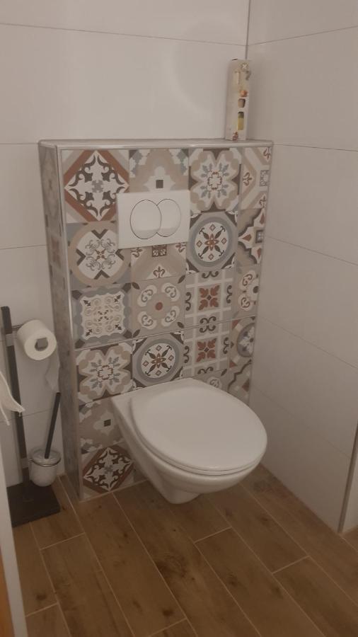 S & F Zagreb Apartman ภายนอก รูปภาพ