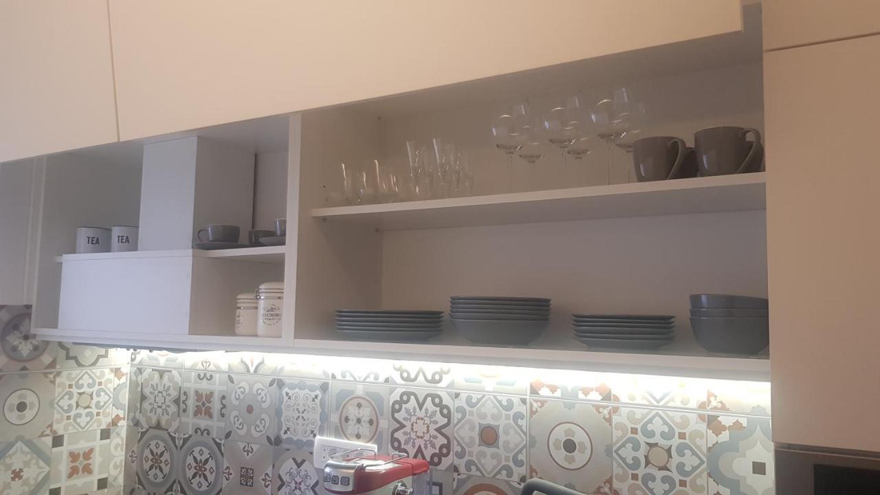 S & F Zagreb Apartman ภายนอก รูปภาพ